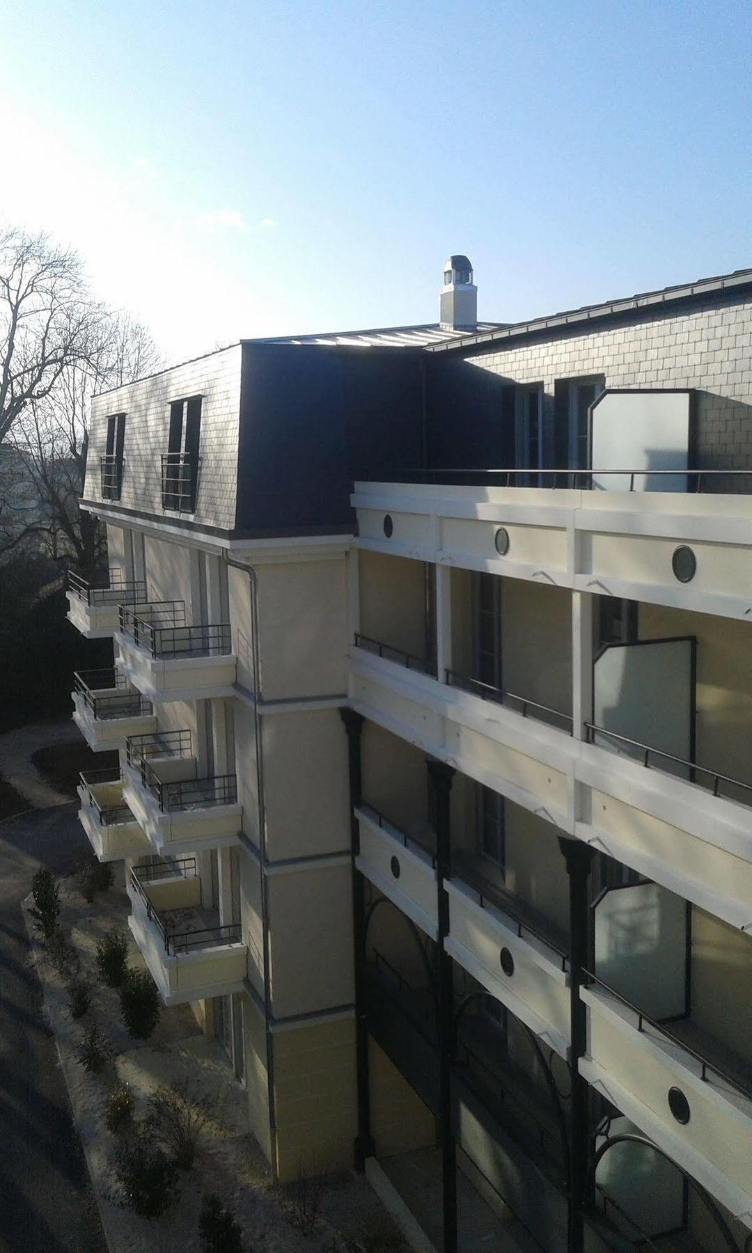 Medicis Home Dijon Les Petites Roches Exterior photo